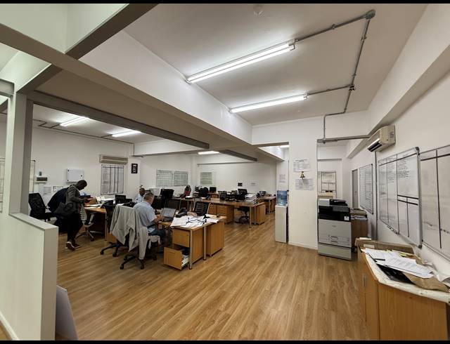 438.07M² OFFICE TO LET IN GREEN POINT